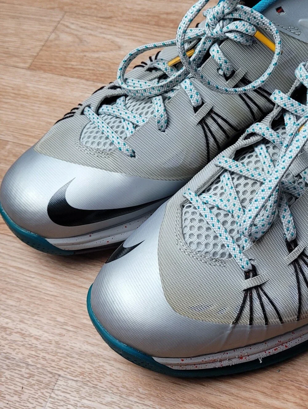 Size 12 - Nike Air Max LeBron 10 Low Tropical Teal Platinum 2013